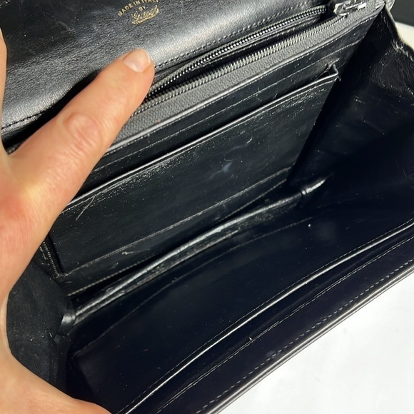 Gucci 1970’s Structured Black Leather Handbag on 18” Chain - Picture 15 of 16